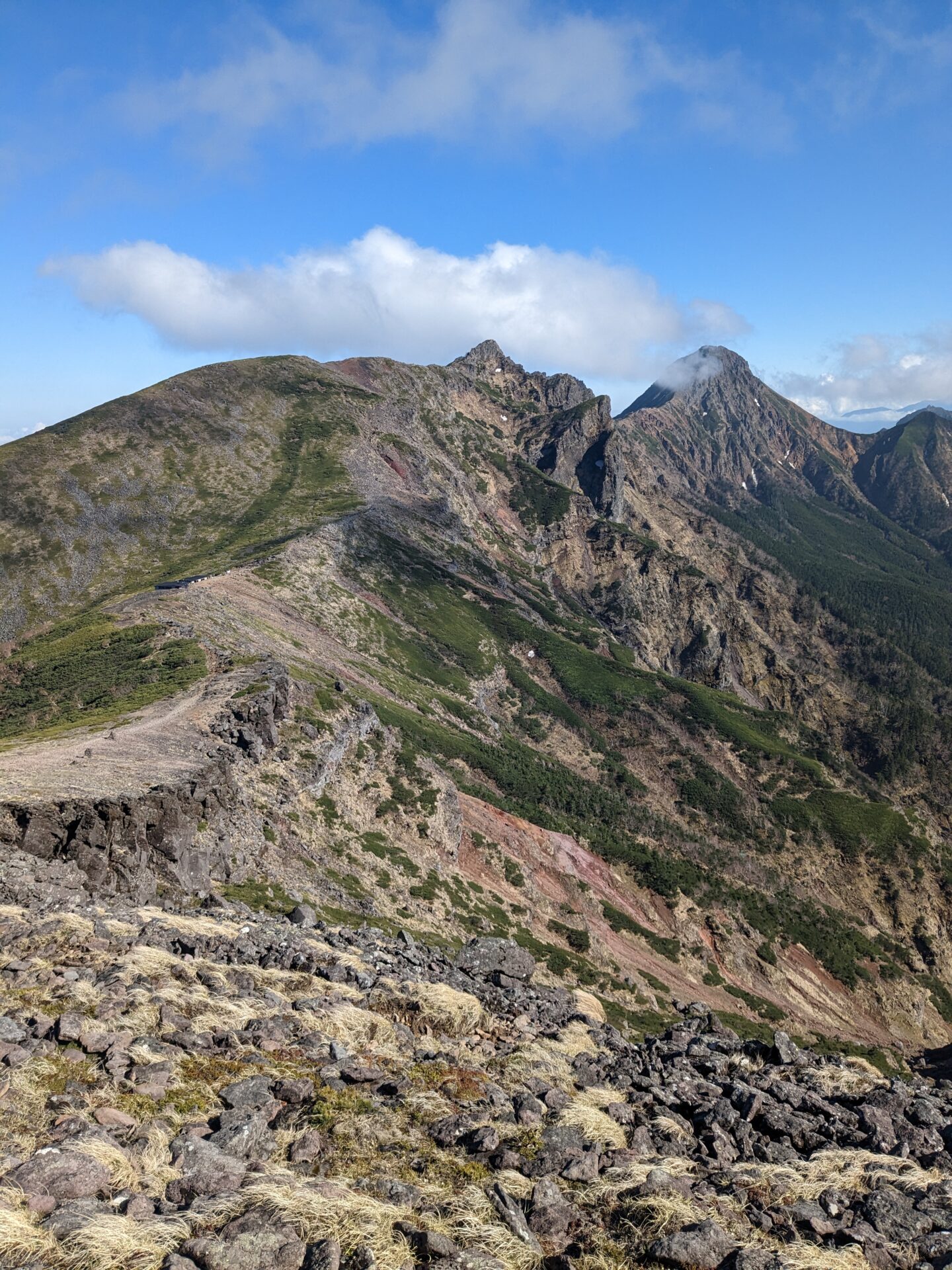 登山日記】20230603～0604 八ヶ岳硫黄岳～赤岳縦走 | 登山ガイド 杣人