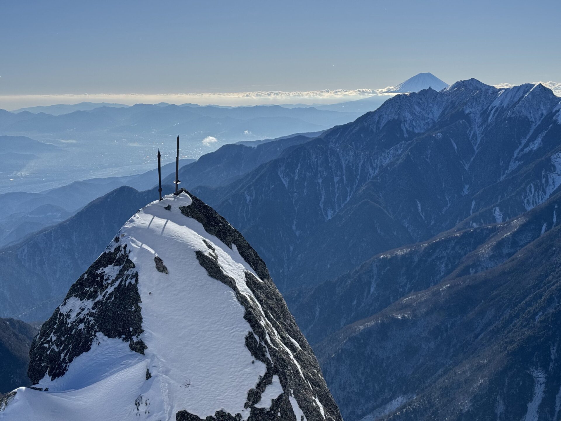 登山日記】積雪期 黒戸尾根から甲斐駒ケ岳 | 登山ガイド 杣人